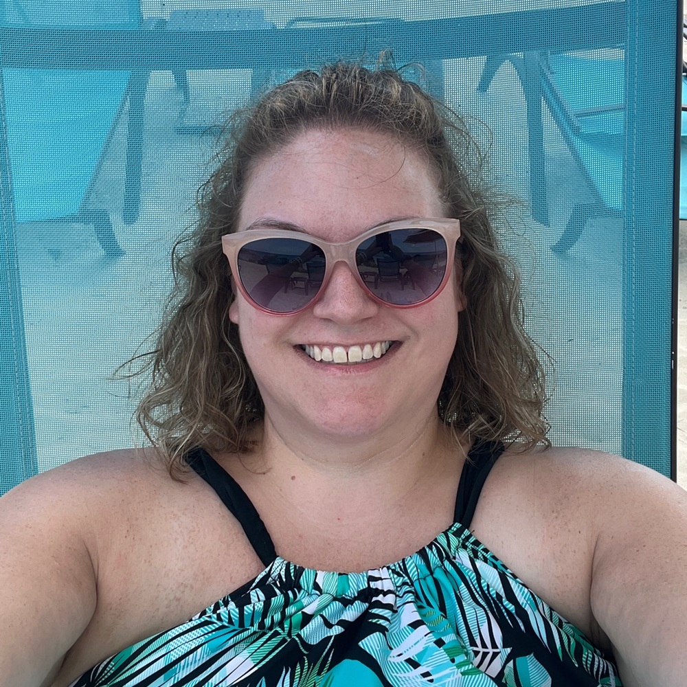 Meet your Posher, Kimberly